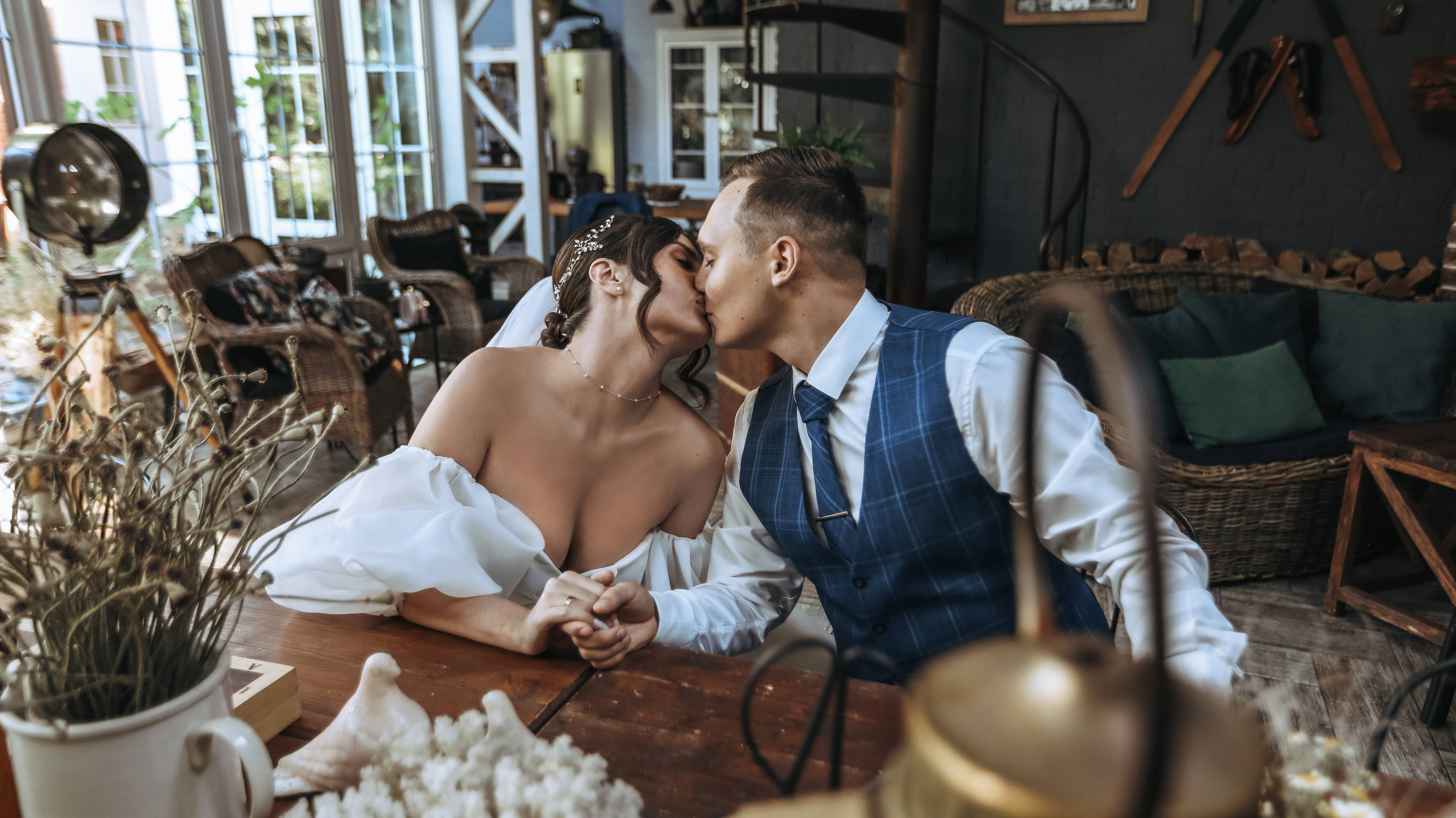 Wedding (2)