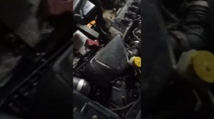 стук при запуске и остановке двигателя