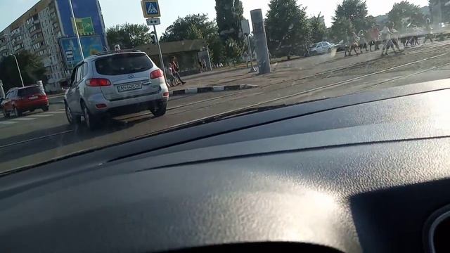 тупое перекрытие ул.Плехановской из за футбола на Металлисте матча первой лигы Металлист-Ужгород смотреть онлайн