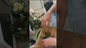 Руководитель наблюдает)