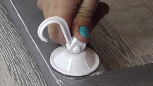 Чем заменить МИНИ КАРНИЗЫ КАФЕ! Как дешево повесить ШТОРЫ на окно! Шторы без карниза!