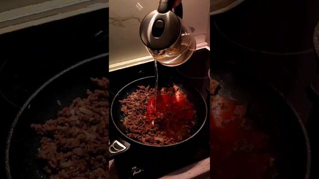 идея для ужина❤ #тренды #туториал #еда #ужин #идеядляужина #вкусно #болоньезе #тренды #reels #short