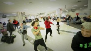 Танцы в аэропорту Атланты