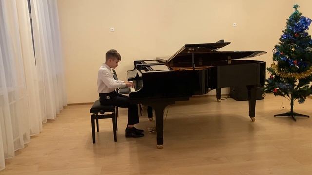 Оськин Артем, 12 лет, Черни "Этюд" ор.453, №104 смотреть онлайн