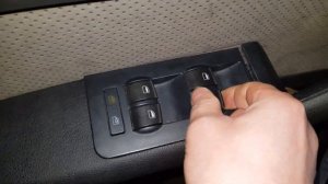 Снимаем дверную карту на ауди а6 с5 2005г