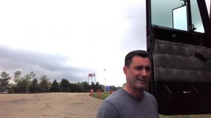 В США плохие ТРАКИ? АМЕРИКАНЕЦ против новых современных траков! НА ЧЕМ ЕЗДЯТ в США сами АМЕРИКАНЦЫ?