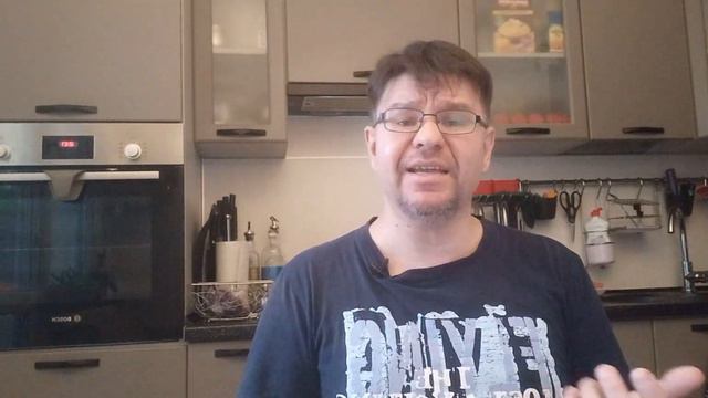 Гражданин Армении бесцеремонно пишет юристу в Ватсап в час ночи смотреть онлайн