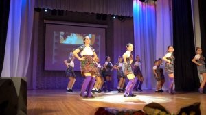 Танец «Калинка Малинка», студия современного танца