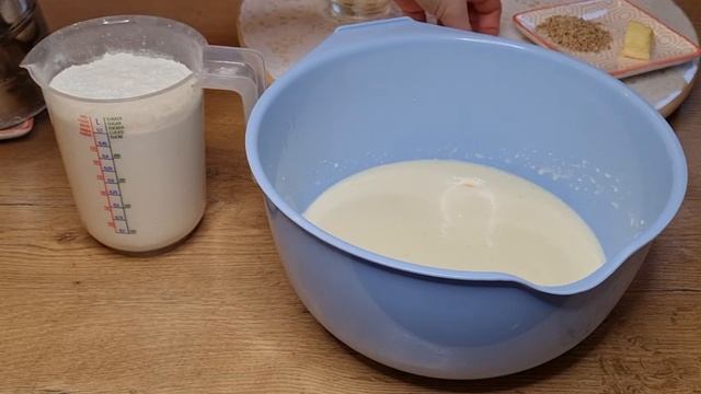 Einfacher gelierter Kuchen mit Sauerkraut u. Hackfleisch Простой заливной пирог с капустой и фаршом
