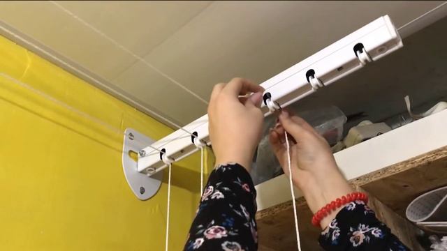 Как-собрать-и-повесить-сушилку-для-белья_на_стену