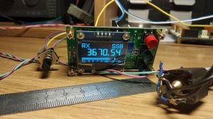 Синтезатор OLED MICRO 1,8-50 МГц тестовое включение :)