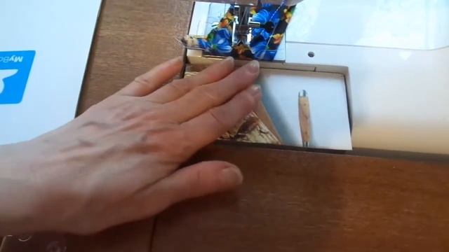 Переделываю стол от старой швейной машинки Чайка для новой JANOME Jasmin25. смотреть онлайн