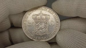 Нидерланды 2½ гульдена, 1932 года.