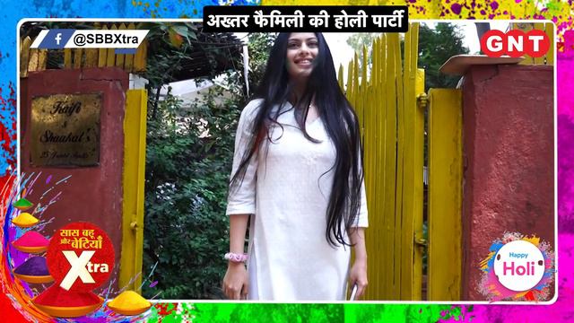 Farhan Akhtar-Shibani Dandekar, Dia Mirza & Other Celebs at Shabana Azmi, Javed Akhtar's Holi party