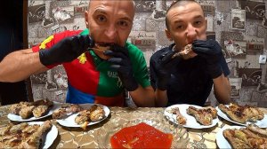 2 кг мяса шашлыка с острым соусом кто быстрее съест выиграет 200 гривен