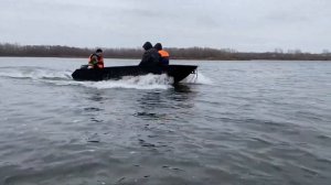 Лодка из ПНД. Первый спуск на воду.