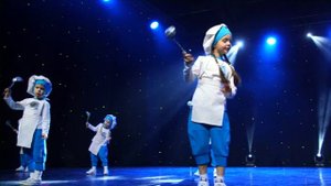 Кира Тодес Поворята самое первое выступление 3 года