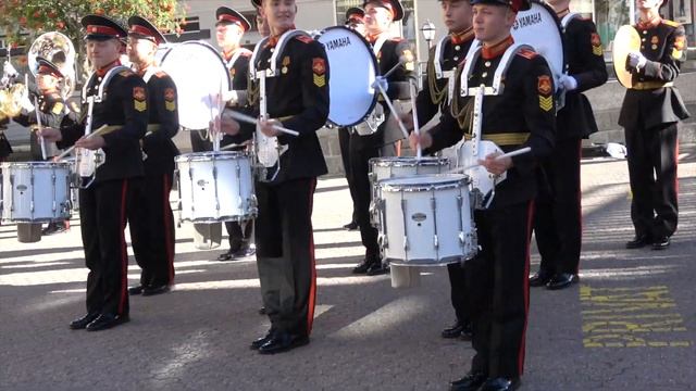 Suworow Kadetten in Andermatt 24.09.2018 V2 - Суворовские курсанты в Андерматте (Швейцария) смотреть онлайн