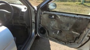Замена штатной акустики Nissan Sunny на Dl Audio Barracuda 165