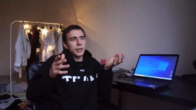 разложил языки по полочкам: ща поумнеете — Java JS Python C++ — отличия языков программирования смотреть онлайн