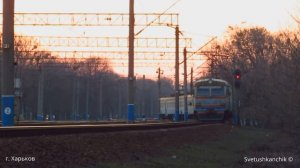 Электропоезд ЭР2Р-7043/ЭР2Т-7110 и приветливый машинист