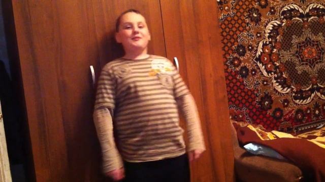 Никита Чифуров - 98 Лет В Ракинроле (Pasportny Stol Cover) fragment смотреть онлайн