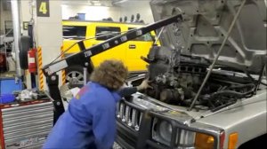 Замена двигателя. Автомобиль Хаммер Н3  ( Hummer H3) Техцентр на Ш.Революции 86