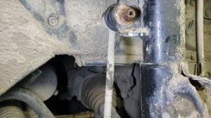 Камри 70 160т.км.\Состояние резьбы на передних стойках стабилизатора без колпачков и с колпачками.