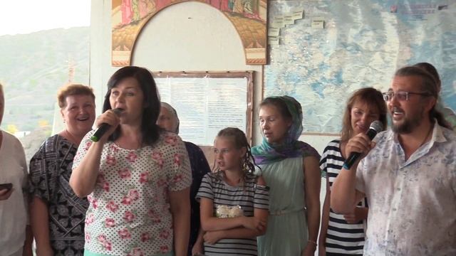 Паломники поют песню Фавор. Православный центр Фавор смотреть онлайн