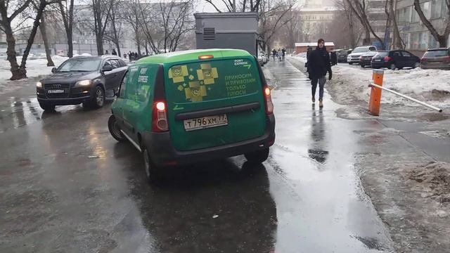 Водитель Ponny express нарушает правила ПДД смотреть онлайн