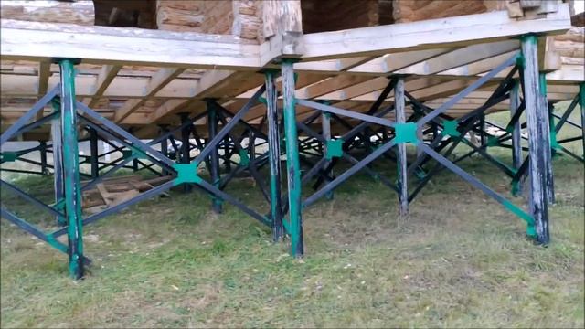 Свайный фундамент для дома и бани из бревна и бруса. Фундамент на вкручиваемых сваях под сруб дома. смотреть онлайн