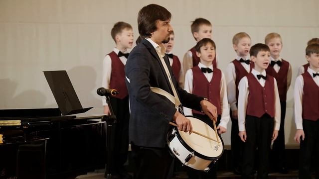 Петр Чайковский Хор мальчиков из оперы «Пиковая дама»
партия барабана Владимир Малышев смотреть онлайн