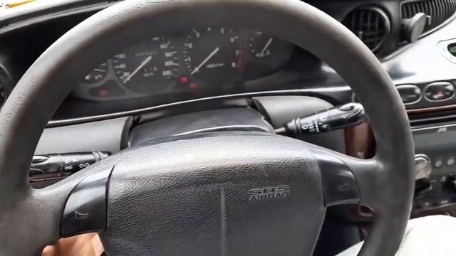 Обзор на мой второй автомобиль. Чем он интересен. Дэу Леганза 2.0 смотреть онлайн