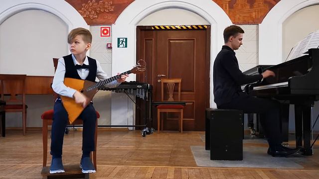 Власов Алексей, 9 лет, балалайка, ДМШ им. К. Н. Игумнова