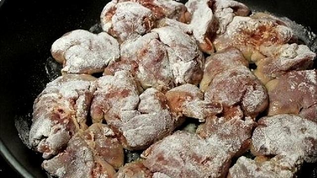 Куриная печень с луком смотреть онлайн