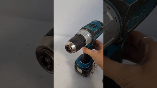 Trapano avvitatore Makita molto usato