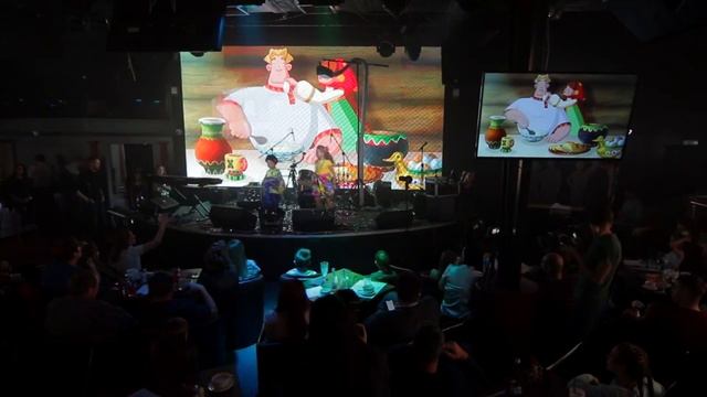 Я встретил девушку. Поёт дуэт. Никита Данько 5 лет и Катя Гаврилюк 9 лет смотреть онлайн