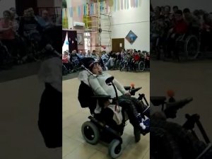 Танцы на колясках. Благотворительный концерт для ПНИ 20 от БФ "Адели" посвященный 8 марта