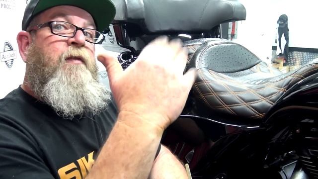 Milwaukee 8 - 3 Hole Oil Change harleydavidson Touring - How To