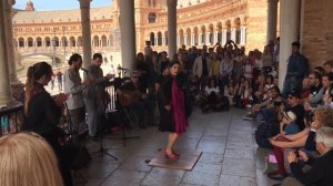 Flamenco Plaza de Espana, Sevilla . Semana Santa.