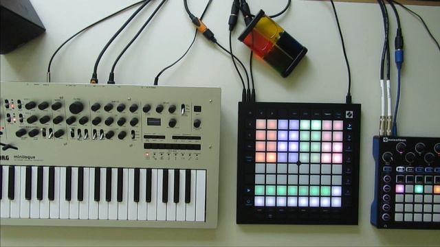 LO FI - Minilogue, Circuit, LPPmk3 смотреть онлайн