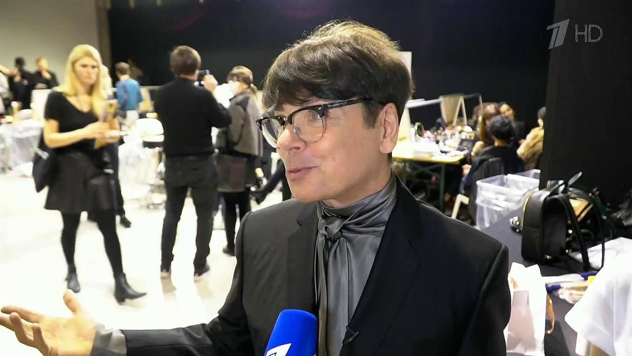 Модельер Валентин Юдашкин представил в Париже свою новую коллекцию