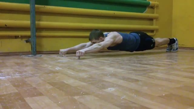 Удержание планки на 2-х пальцах смотреть онлайн