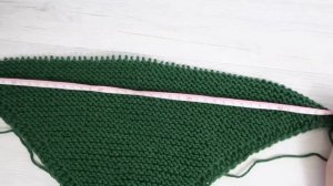 Манишка спицами красивая и очень легко вязать. МК