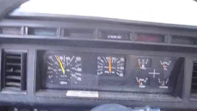 1673 97 Ford F800 SOLD.Cummins 12 valve P pump! Allison 5 speed Service body truck смотреть онлайн