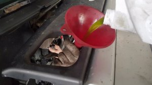 Скания течь антифриза из под ГБЦ часть 2