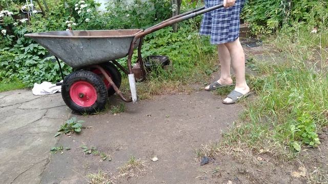 тачка садовая , строительная улучшенная