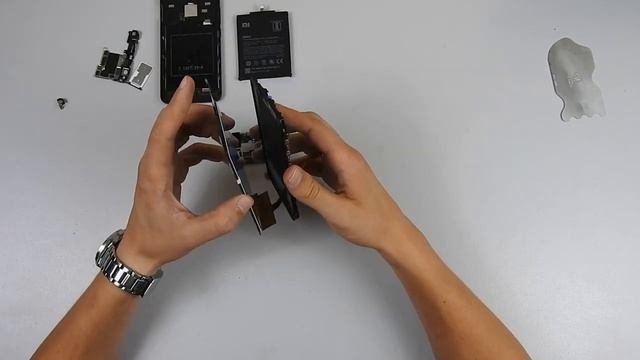 Замена дисплейного модуля (экрана) Xiaomi Redmi 4x (Сяоми Редми 4х)