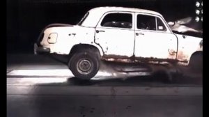 Mercedes 180 Ponton Crash TEST