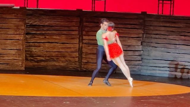 Eleonora Sevenard and Igor Tsvirko in ballet Carmen Suite смотреть онлайн
